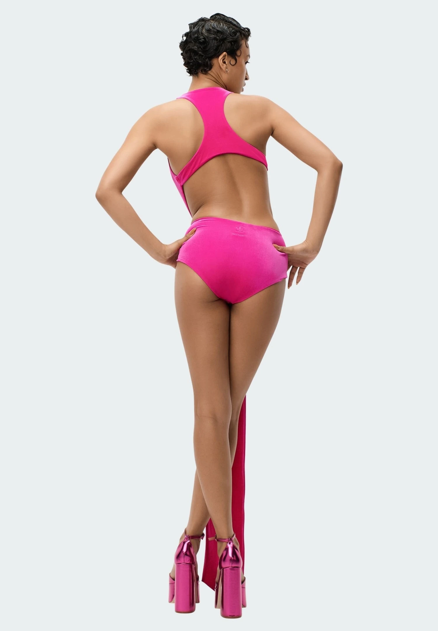 Adidas Originals Ivy Park Front-Tie - Beach Accessory 5 Adidas Originals Ivy Park Front-Tie - Beach Accessory - Image 3