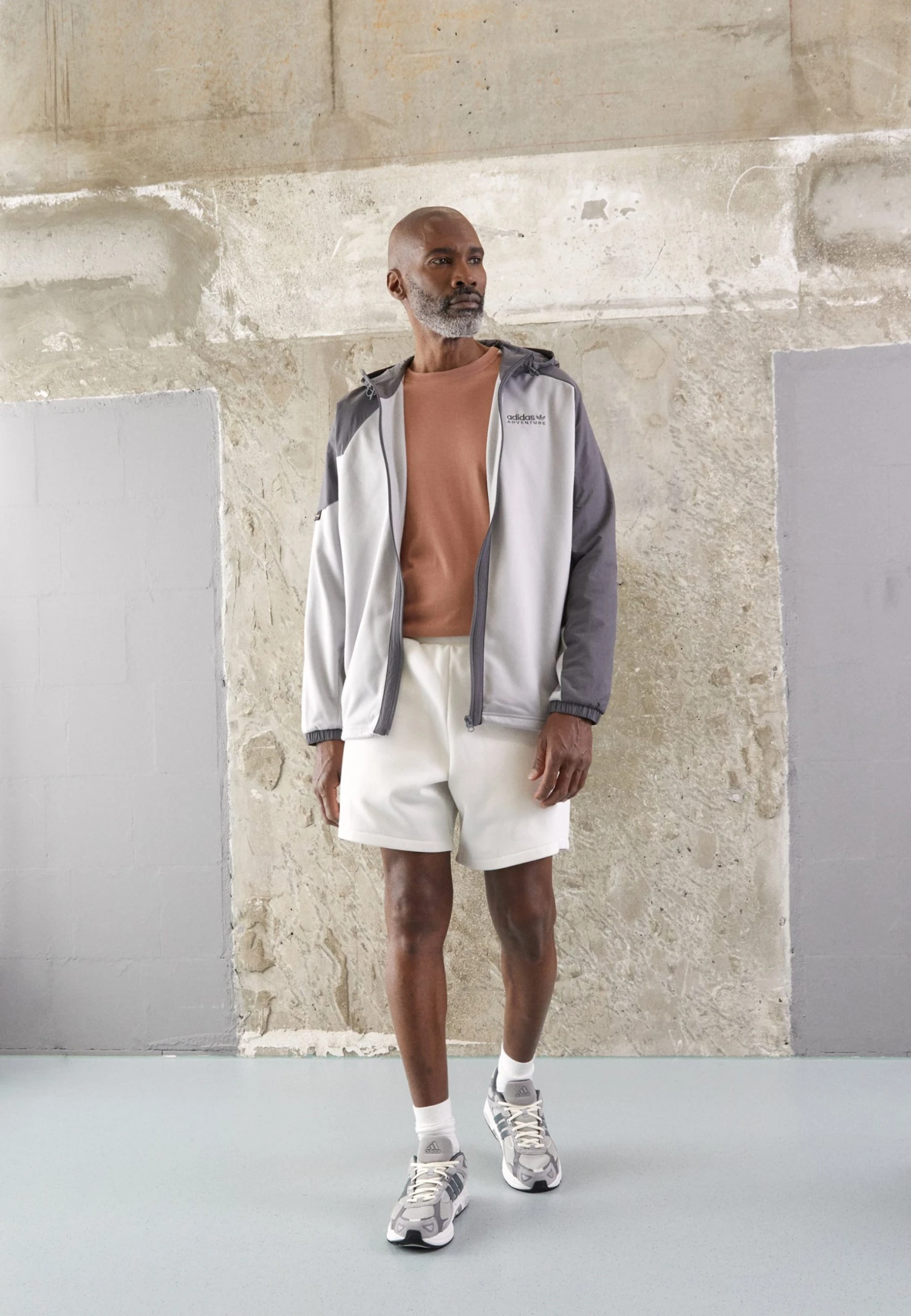 Adidas Originals Winter- Zip-Up Sweatshirt - Grey 4 Adidas Originals Winter- Zip-Up Sweatshirt - Grey - Image 2