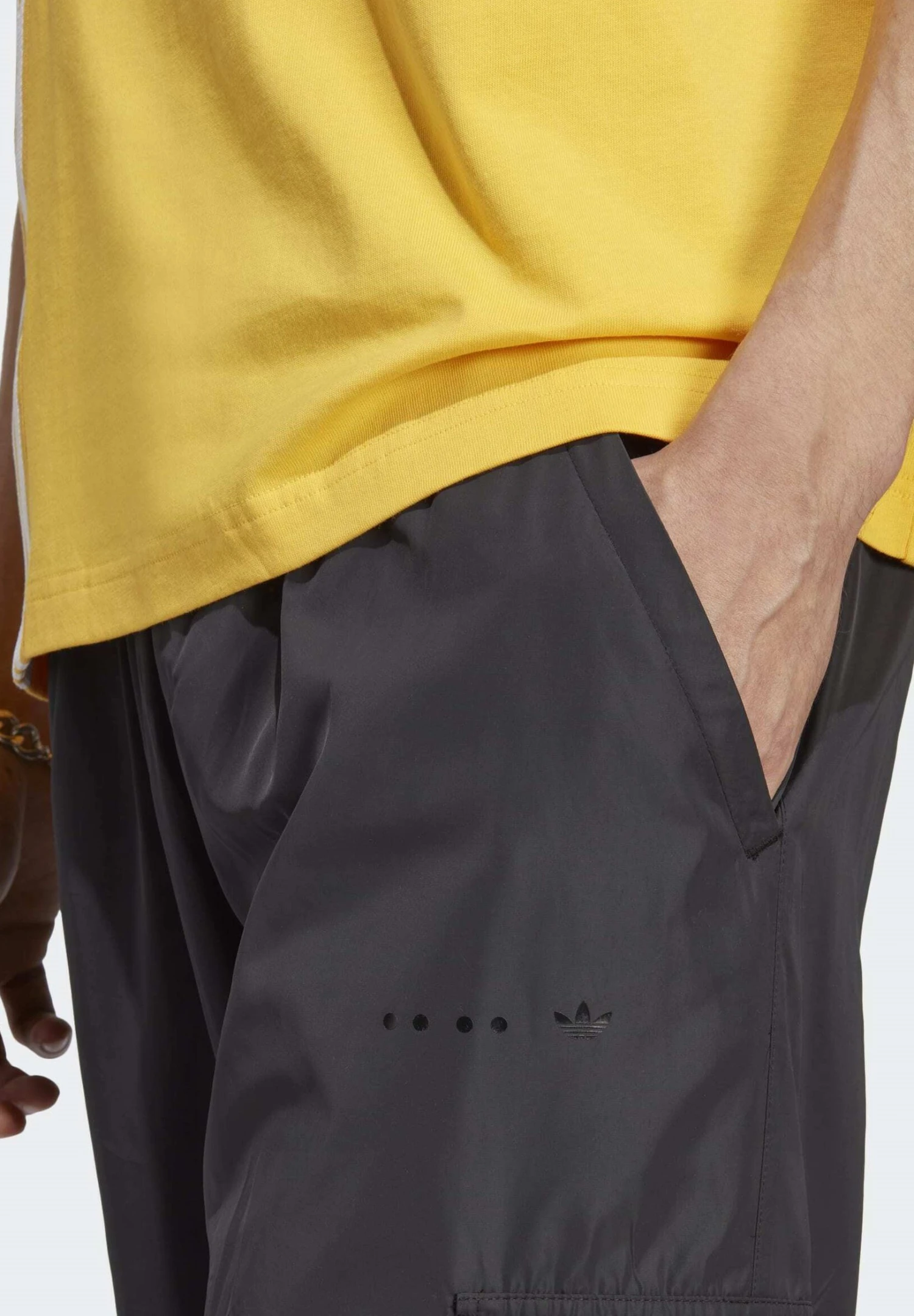 Adidas Originals Rifta - Cargo Trousers - Black 6 Adidas Originals Rifta - Cargo Trousers - Black - Image 4