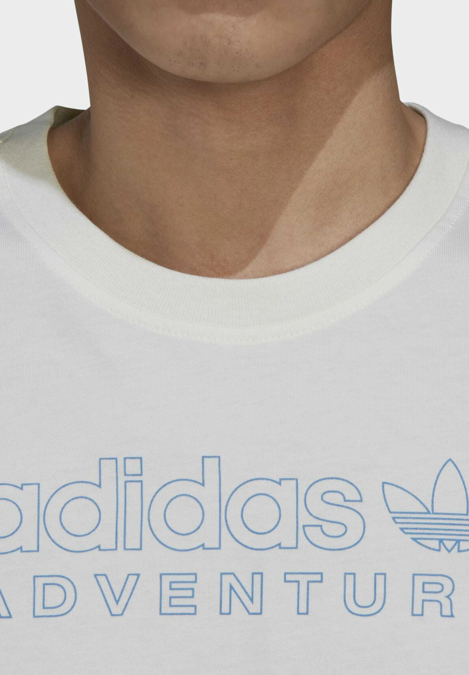 Adidas Originals Adventure Mountain - Print T-Shirt - White 6 Adidas Originals Adventure Mountain - Print T-Shirt - White - Image 4