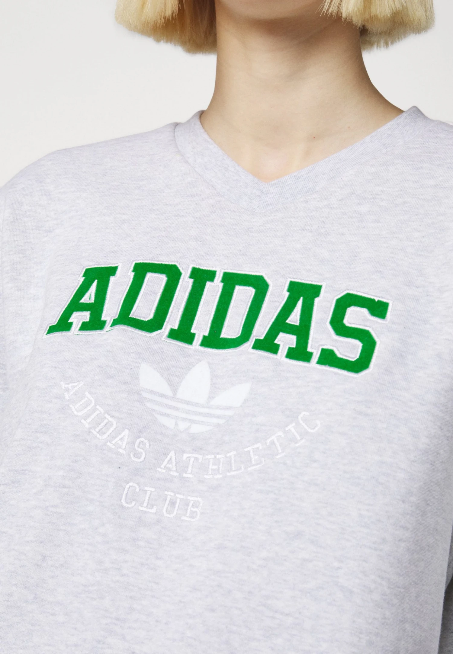 Adidas Originals Crew - Sweatshirt - Light Grey Heather 9 Adidas Originals Crew - Sweatshirt - Light Grey Heather - Image 7