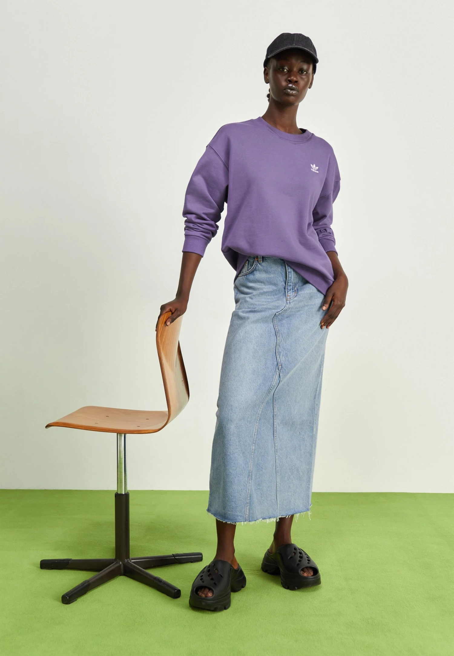 Adidas Originals Sweatshirt - Tech Purple 4 Adidas Originals Sweatshirt - Tech Purple - Image 2