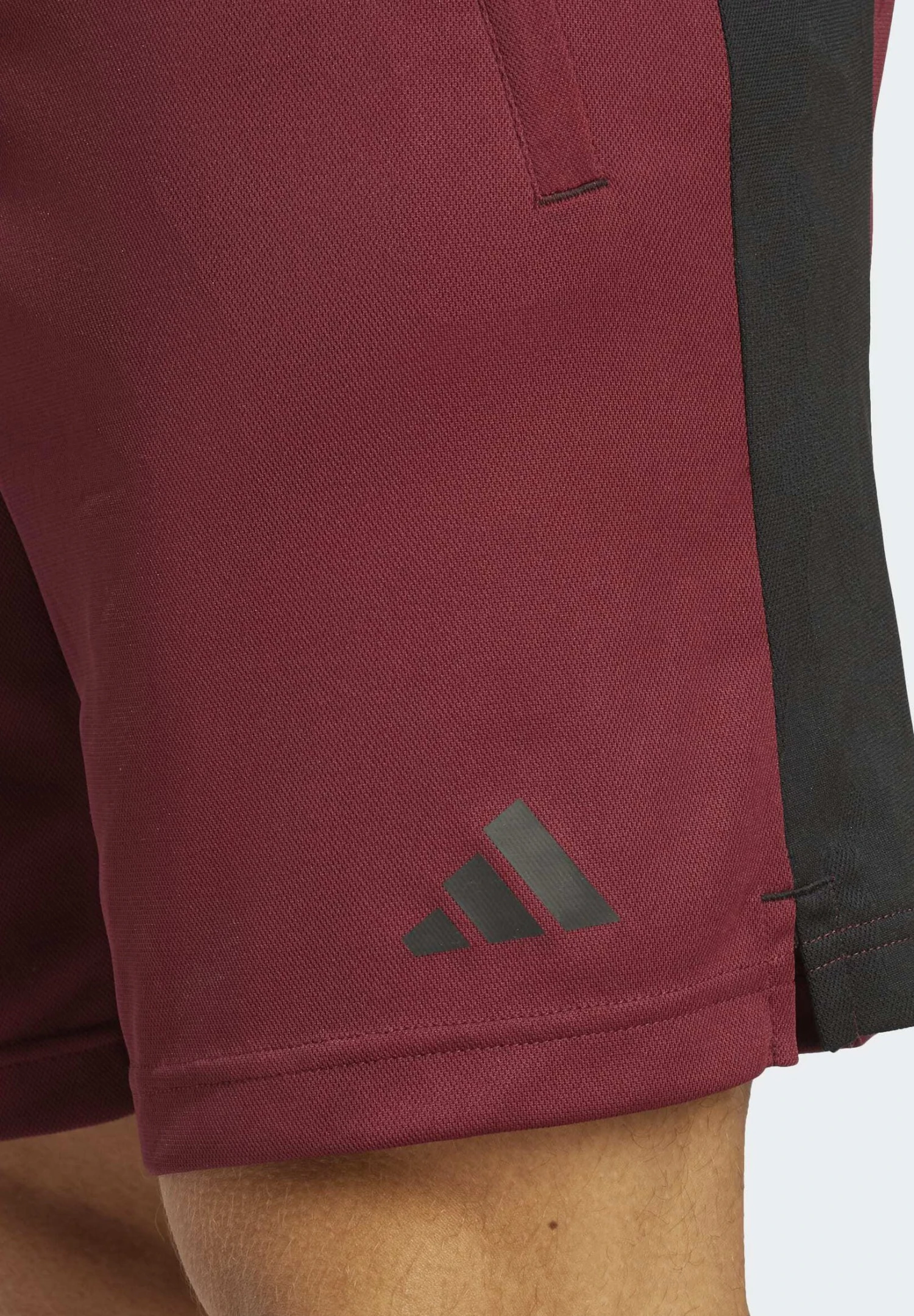 ADIDAS PERFORMANCE Tr-Es - Sports Shorts - Shadow Red/Black 6 ADIDAS PERFORMANCE Tr-Es - Sports Shorts - Shadow Red/Black - Image 4