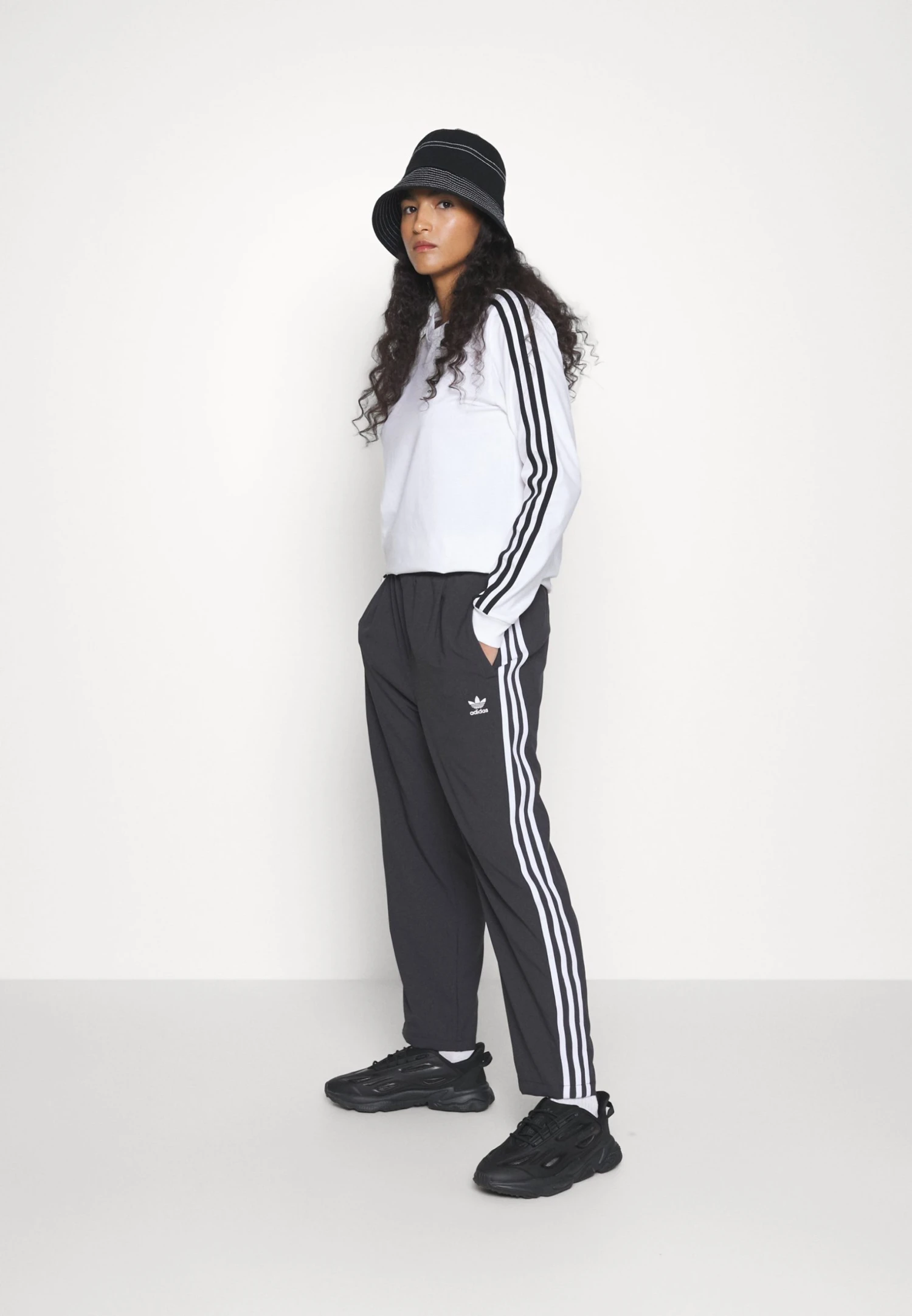 Adidas Originals Pant - Tracksuit Bottoms 7 Adidas Originals Pant - Tracksuit Bottoms - Image 5