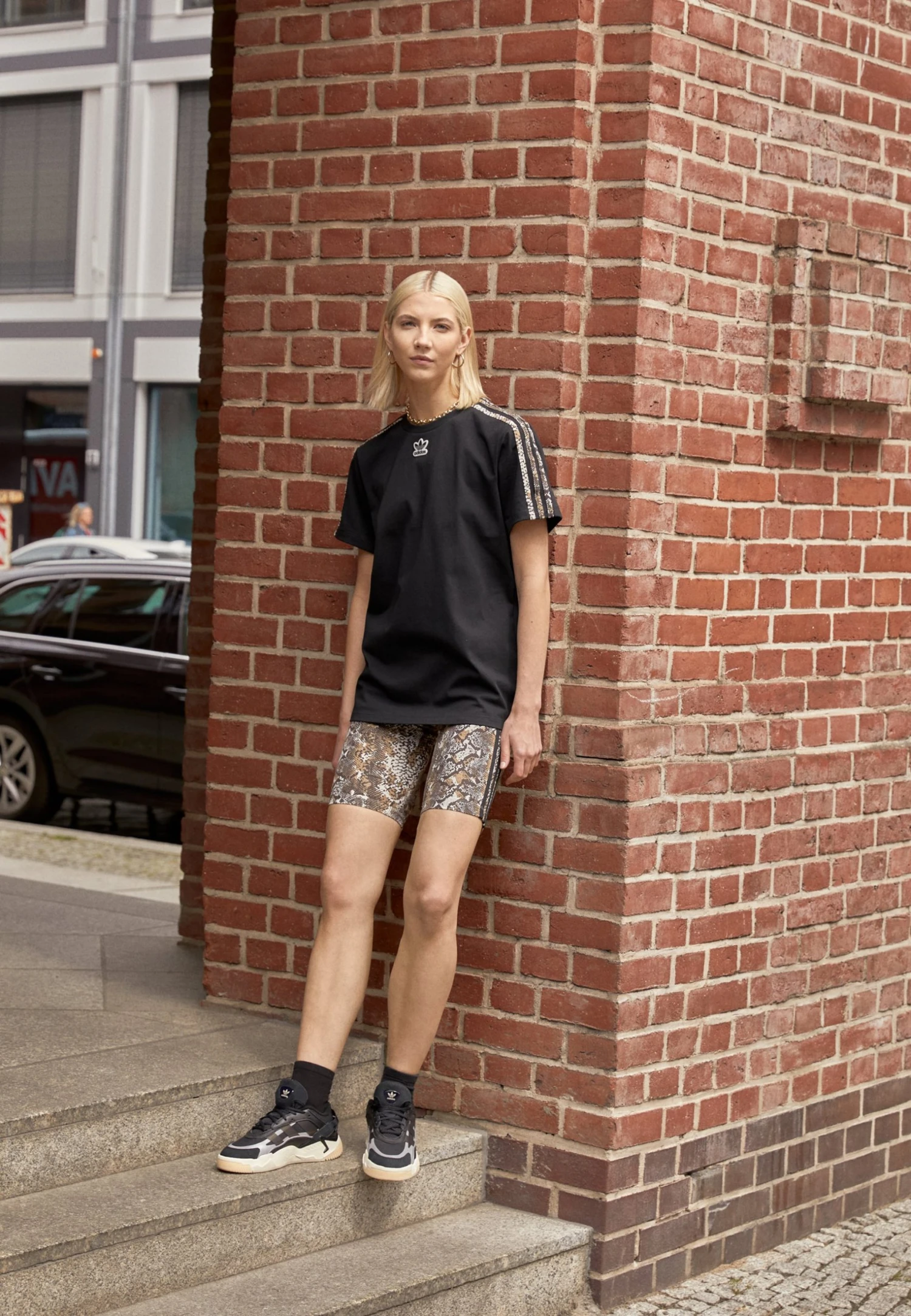 Adidas Originals Bike- Shorts - White 3 Adidas Originals Bike- Shorts - White