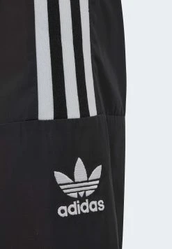 Adidas Originals AdicolorUnisex - Tracksuit Bottoms - Black 17 Adidas Originals AdicolorUnisex - Tracksuit Bottoms - Black -Adidas Shop 1c9bb77a98f54ffda1761defaa85cda3
