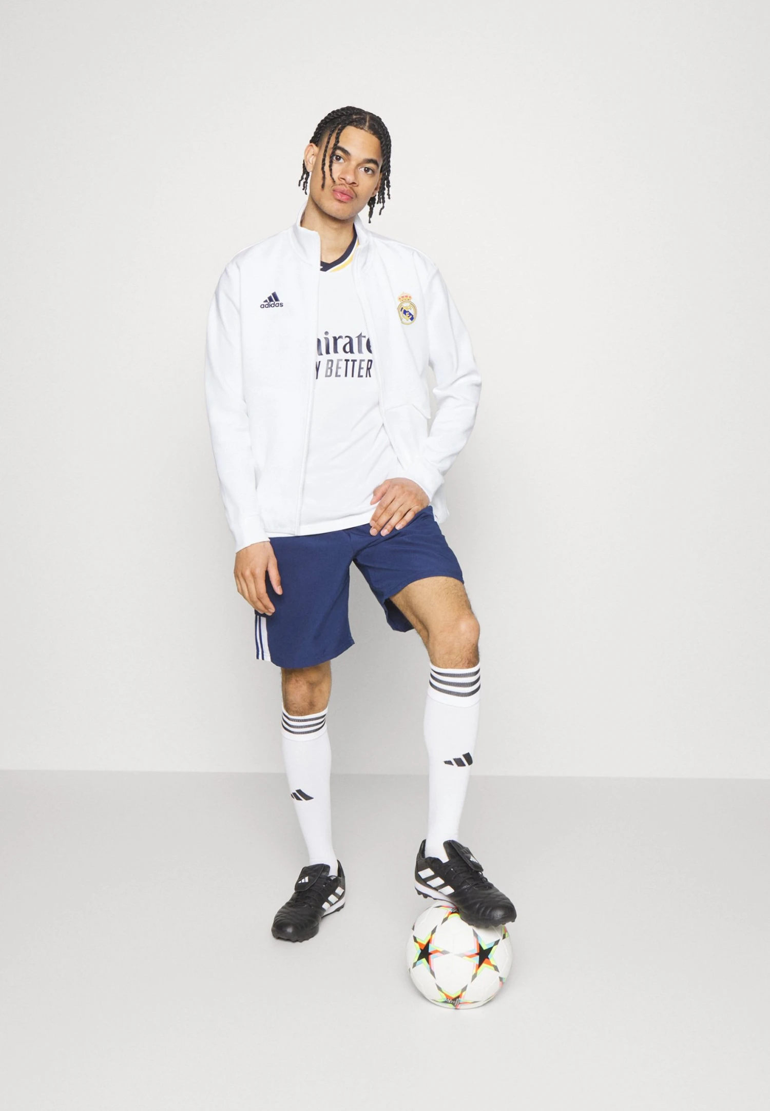 ADIDAS PERFORMANCE Real Madrid Anthem - Club Wear - White 4 ADIDAS PERFORMANCE Real Madrid Anthem - Club Wear - White - Image 2