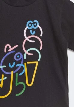 Adidas Originals X James Jarvis Set - Shorts - Black Crew Yellow -Adidas Shop 20cd2e771e354834b3be01794471f00e