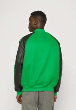 Adidas Originals Varsity - Bomber Jacket - Green/Black 13 Adidas Originals Varsity - Bomber Jacket - Green/Black -Adidas Shop 220eefb99bba44708b3cea743c4b7966