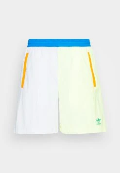 Adidas Originals Shorts - Shorts -Adidas Shop 28d66cef7f3849c4882a12ee88ec555c