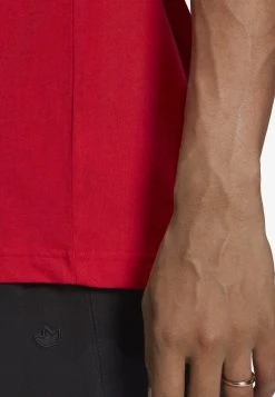 Adidas Originals Essential - Basic T-Shirt - Better Scarlet -Adidas Shop 29a809c7a2c74815acac530562ca7e3a