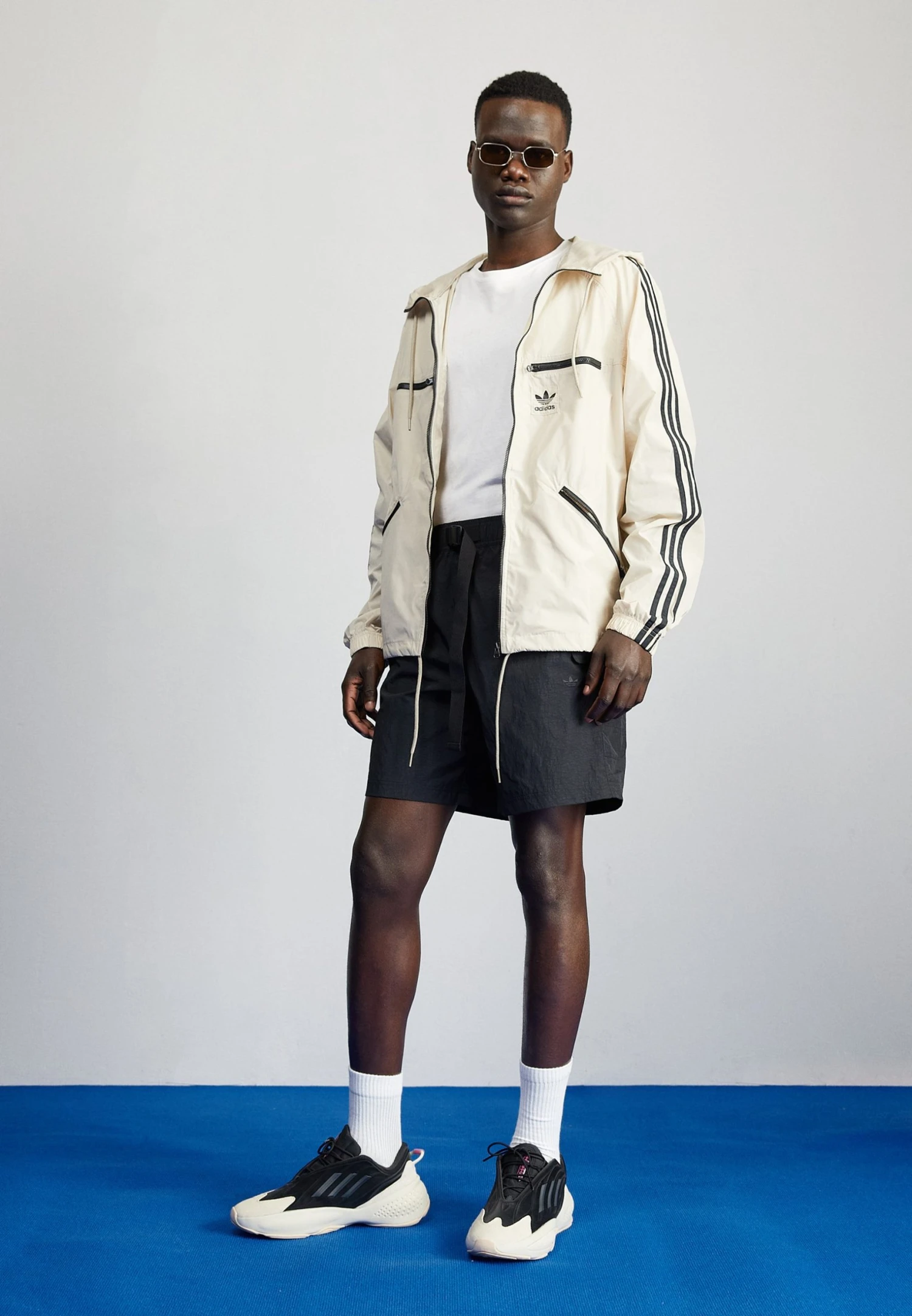 Adidas Originals Classics - Windbreaker - Beige 4 Adidas Originals Classics - Windbreaker - Beige - Image 2