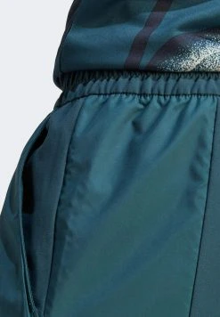 Adidas Sportswear City Escape - Shorts - Arctic Night -Adidas Shop 310d3f320dc0447eb922751c340d09bf