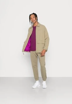 Adidas Originals Coach Jacket - Summer Jacket - Orbit Green 8 Adidas Originals Coach Jacket - Summer Jacket - Orbit Green -Adidas Shop 359f668144e148649a5204132889316d