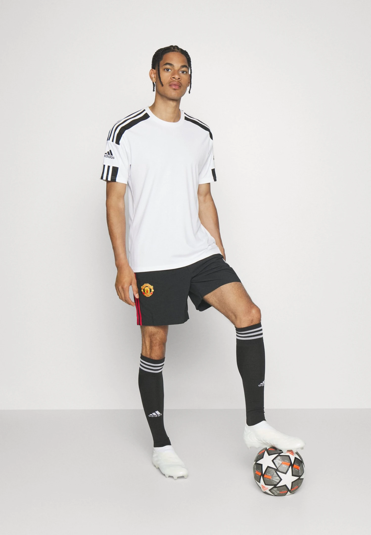 ADIDAS PERFORMANCE Manchester United Dna Short - Sports Shorts 4 ADIDAS PERFORMANCE Manchester United Dna Short - Sports Shorts - Image 2