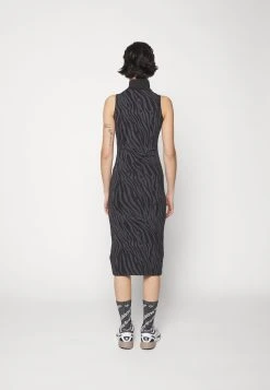 Adidas Originals Dress - Shift Dress - Carbon/Black -Adidas Shop 462174e2ccb44a5a8be02cbaf77eebd7