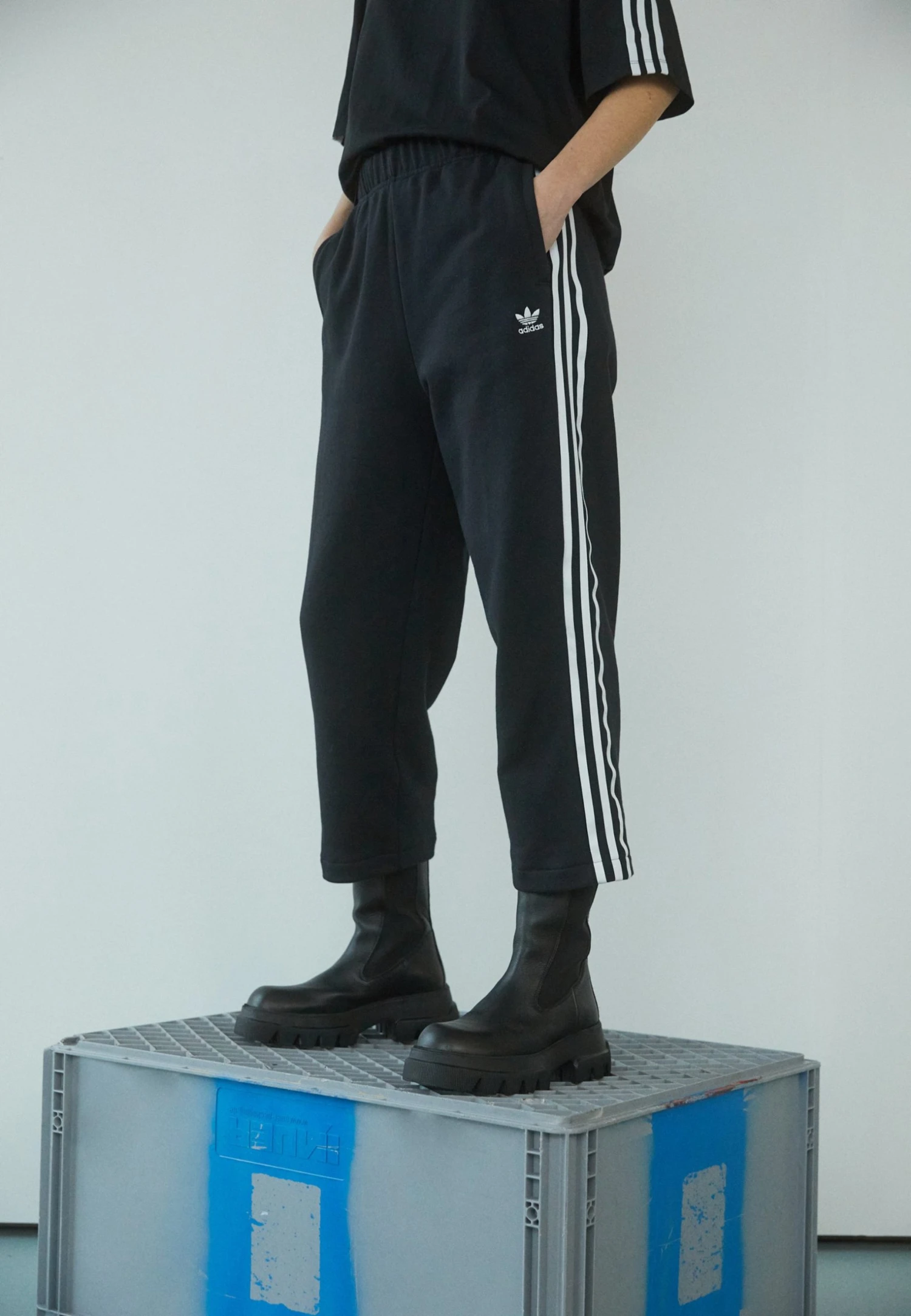 Adidas Originals Open Pant - Tracksuit Bottoms - Black 3 Adidas Originals Open Pant - Tracksuit Bottoms - Black