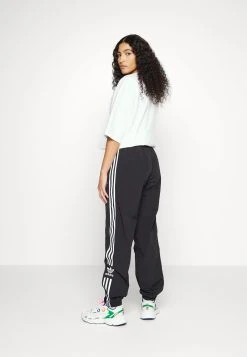 Adidas Originals Classics Lock Up Track Pants - Tracksuit Bottoms - Black -Adidas Shop 5aa3d5215d694f7c875f43c2736d3be4