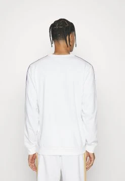 ADIDAS PERFORMANCE Real Madrid Crew - Club Wear - White 9 ADIDAS PERFORMANCE Real Madrid Crew - Club Wear - White -Adidas Shop 5dd5021678bd484a8fafb04ec9d594a3