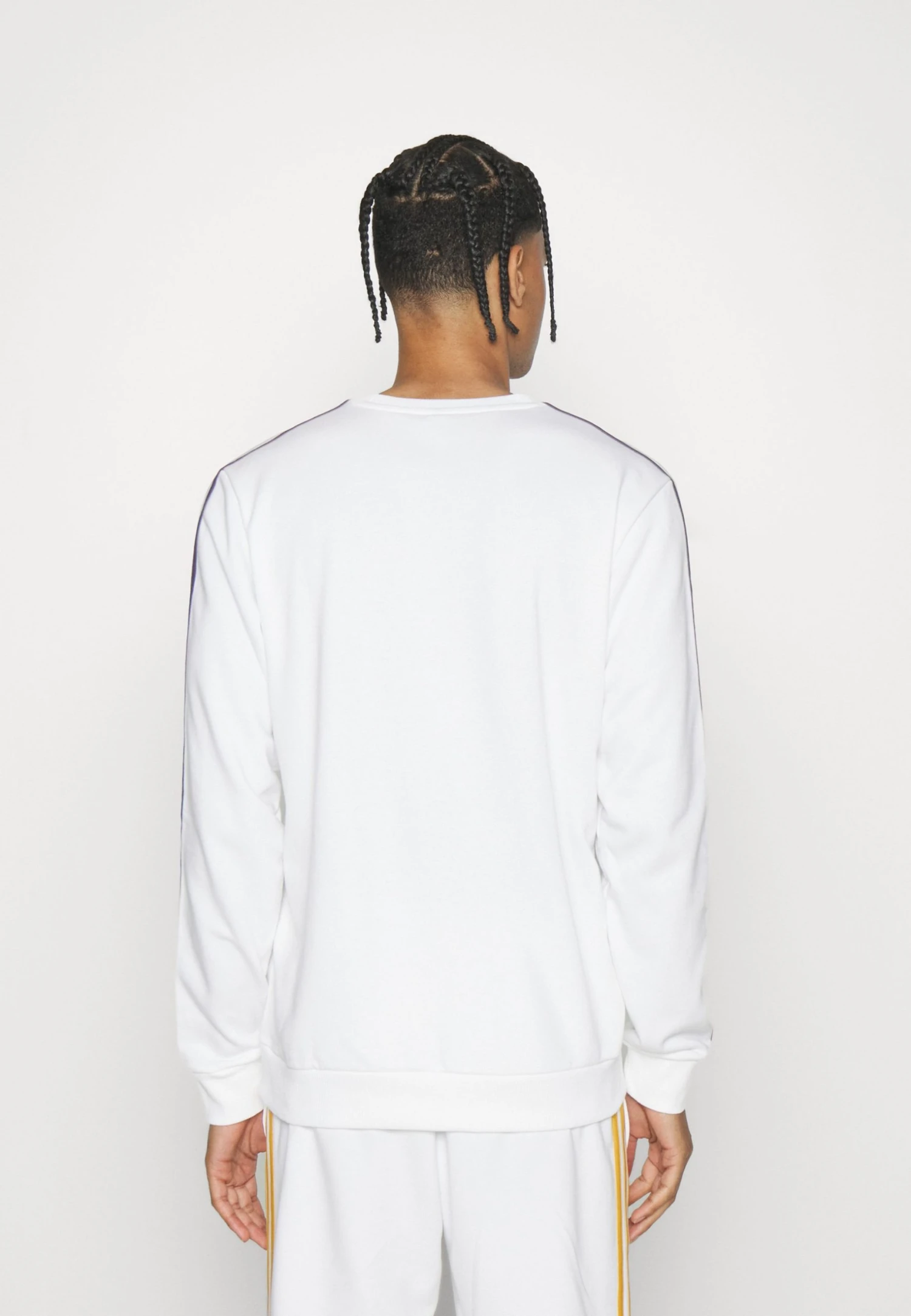 ADIDAS PERFORMANCE Real Madrid Crew - Club Wear - White 5 ADIDAS PERFORMANCE Real Madrid Crew - Club Wear - White - Image 3