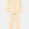 Adidas Originals Tracksuit Unisex Set - Tracksuit - Ecru Tint/Sand Strata 1 Adidas Originals Tracksuit Unisex Set - Tracksuit - Ecru Tint/Sand Strata -Adidas Shop 5f4246e370e149af837abc1569248d89