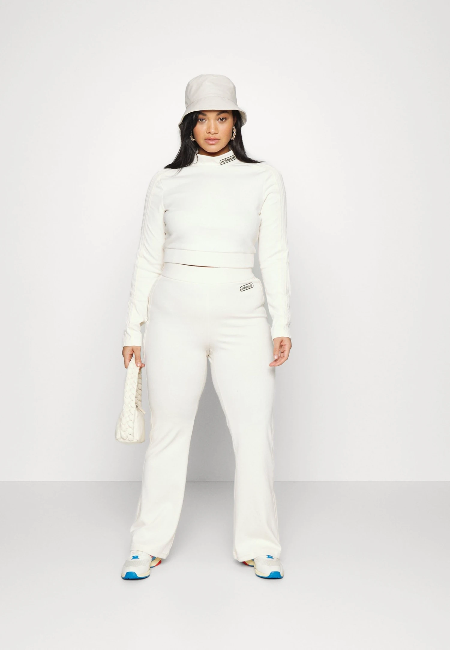 Adidas Originals Cropped - Long Sleeved Top - White 4 Adidas Originals Cropped - Long Sleeved Top - White - Image 2