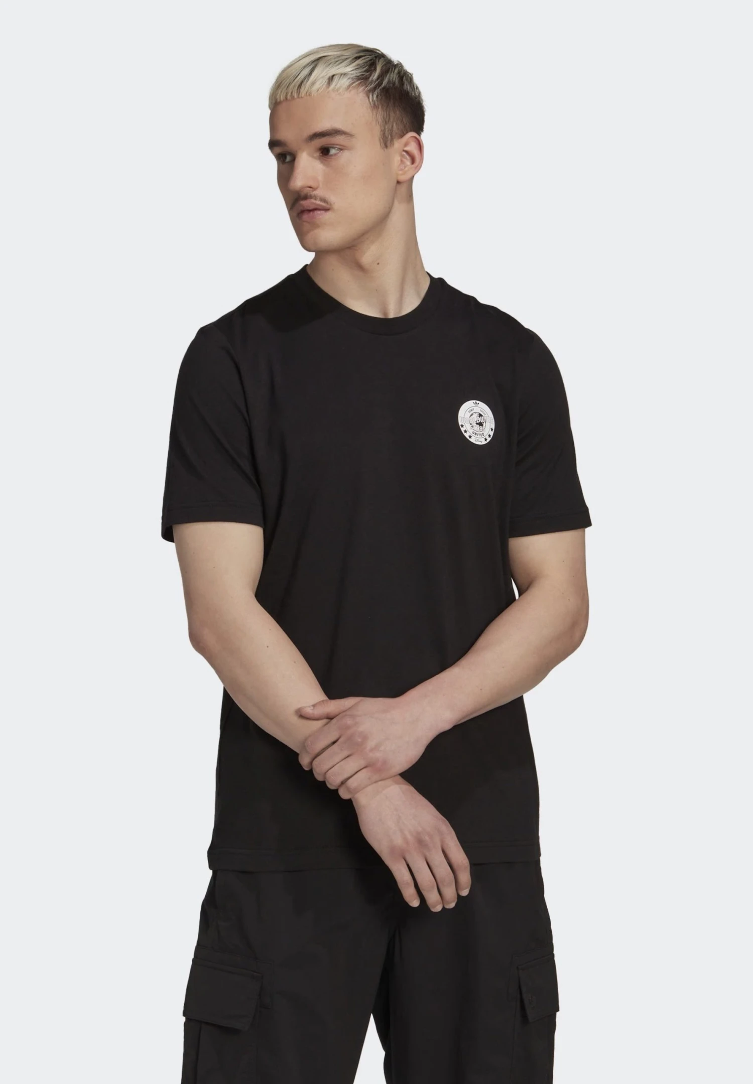 Adidas Originals Disney Gfx Ss - Print T-Shirt - Black 4 Adidas Originals Disney Gfx Ss - Print T-Shirt - Black - Image 2