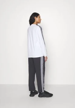 Adidas Originals Pant - Tracksuit Bottoms 12 Adidas Originals Pant - Tracksuit Bottoms -Adidas Shop 653312af62584d26b887ba130b94d869