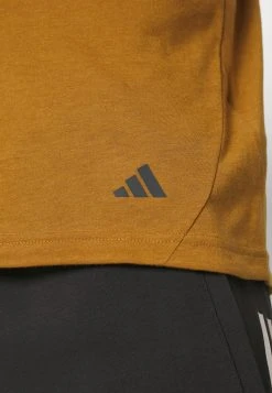 ADIDAS PERFORMANCE Yoga Base Tee - Sports T-Shirt - Bronze Strata/Carbon 11 ADIDAS PERFORMANCE Yoga Base Tee - Sports T-Shirt - Bronze Strata/Carbon -Adidas Shop 6642e43dacdb4df9a1be7dcd2102b0bc