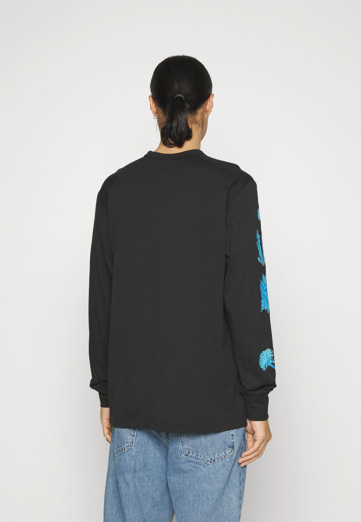 Adidas Originals Long Sleeved Top - Black 6 Adidas Originals Long Sleeved Top - Black - Image 4