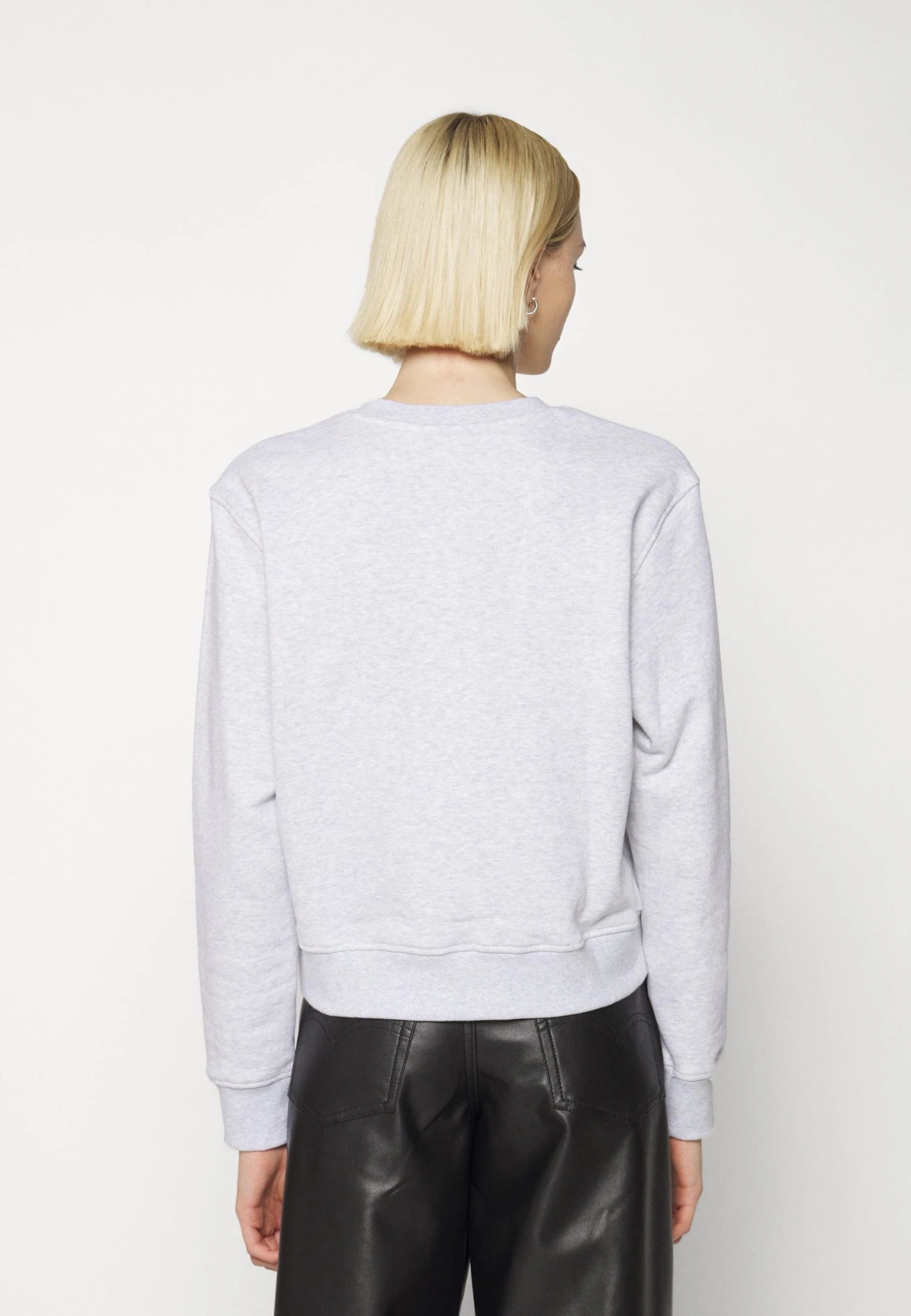 Adidas Originals Crew - Sweatshirt - Light Grey Heather 6 Adidas Originals Crew - Sweatshirt - Light Grey Heather - Image 4