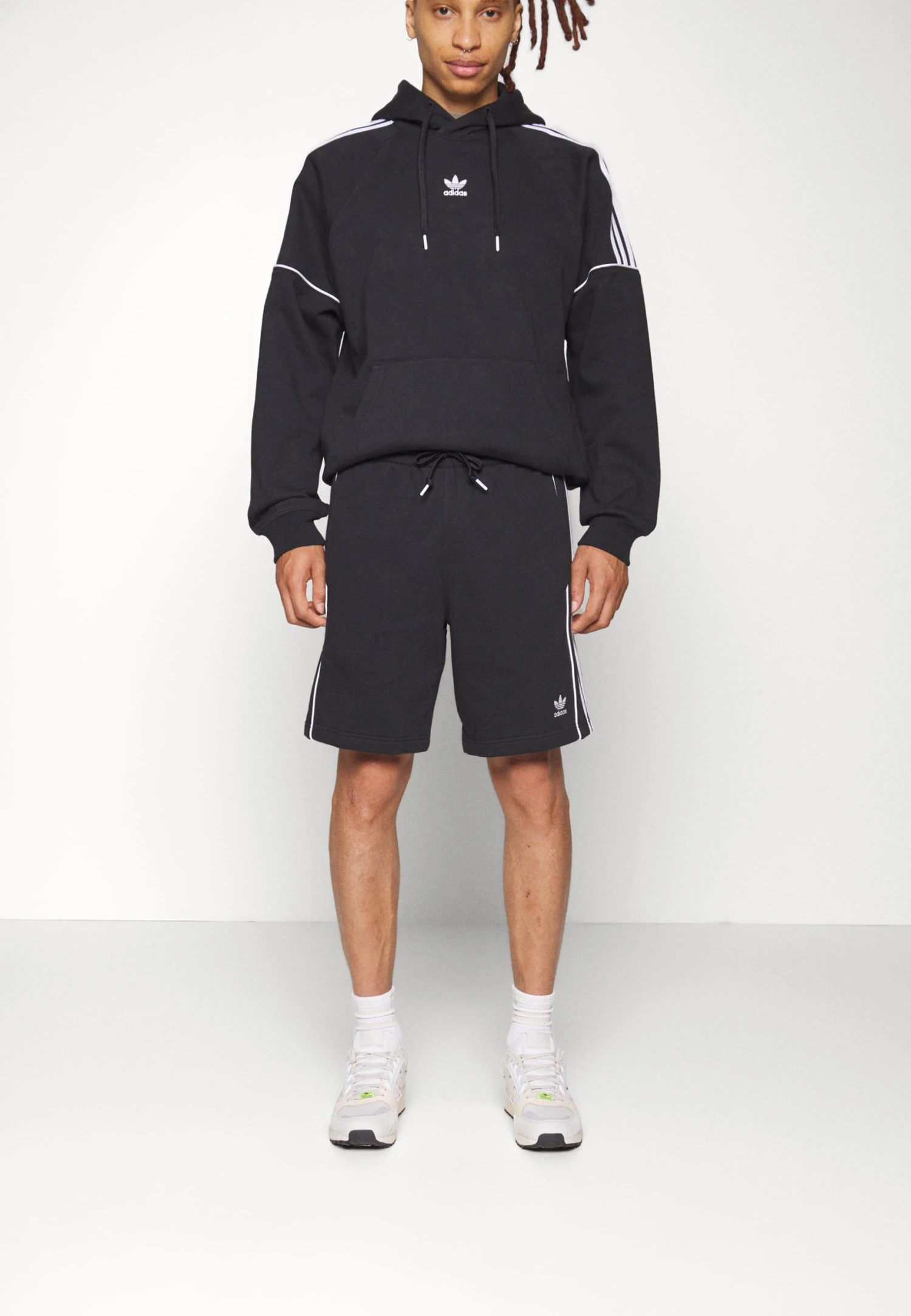 Adidas Originals Shorts - Black 8 Adidas Originals Shorts - Black - Image 6