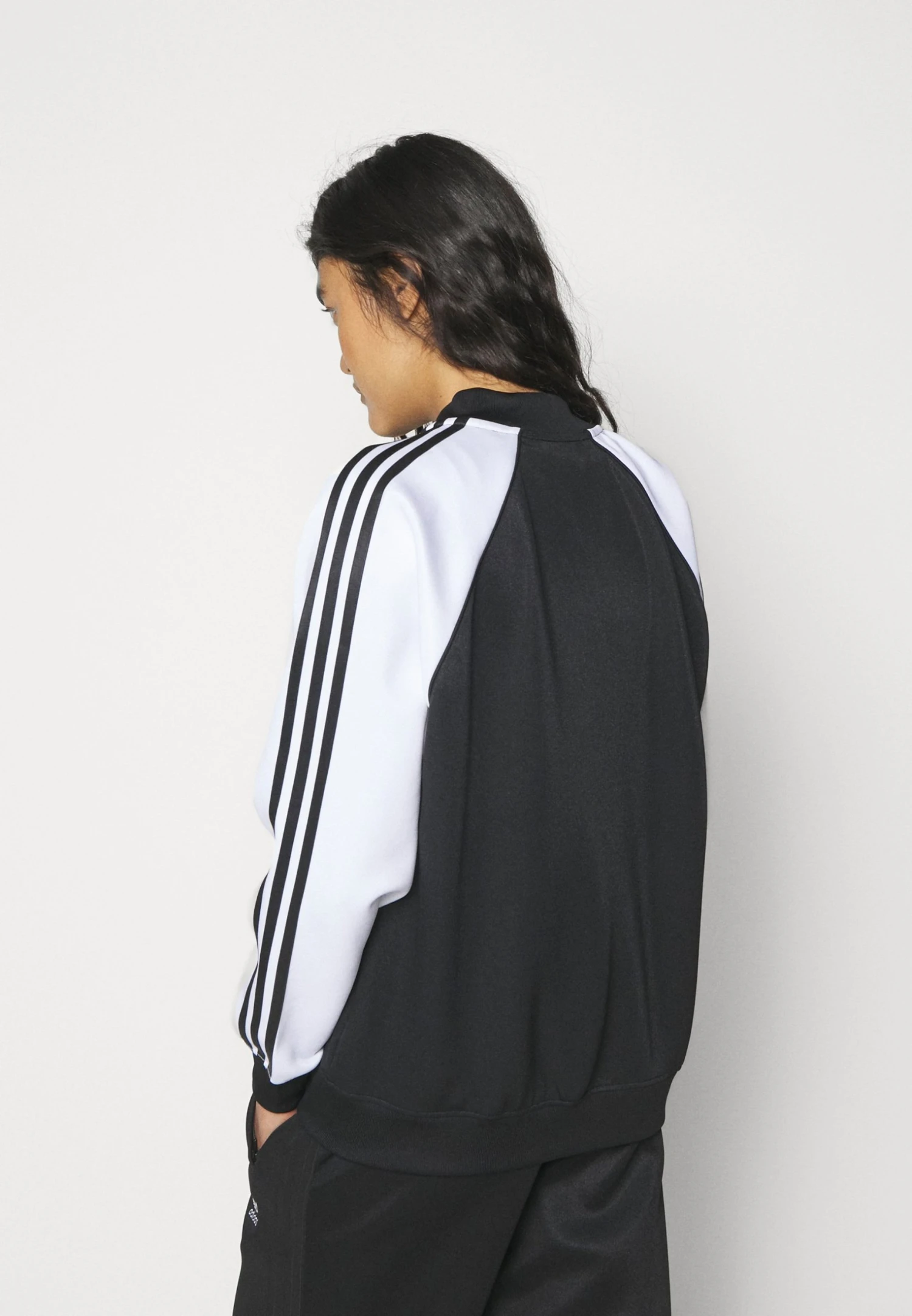 Adidas Originals Sst Tt Os - Training Jacket - Black/White 6 Adidas Originals Sst Tt Os - Training Jacket - Black/White - Image 4