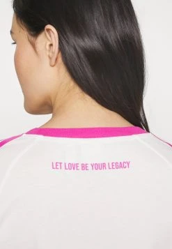 Adidas Originals Pride 3S Tee - Print T-Shirt - Off White 17 Adidas Originals Pride 3S Tee - Print T-Shirt - Off White -Adidas Shop 6d5730001df140f08006f87313585006