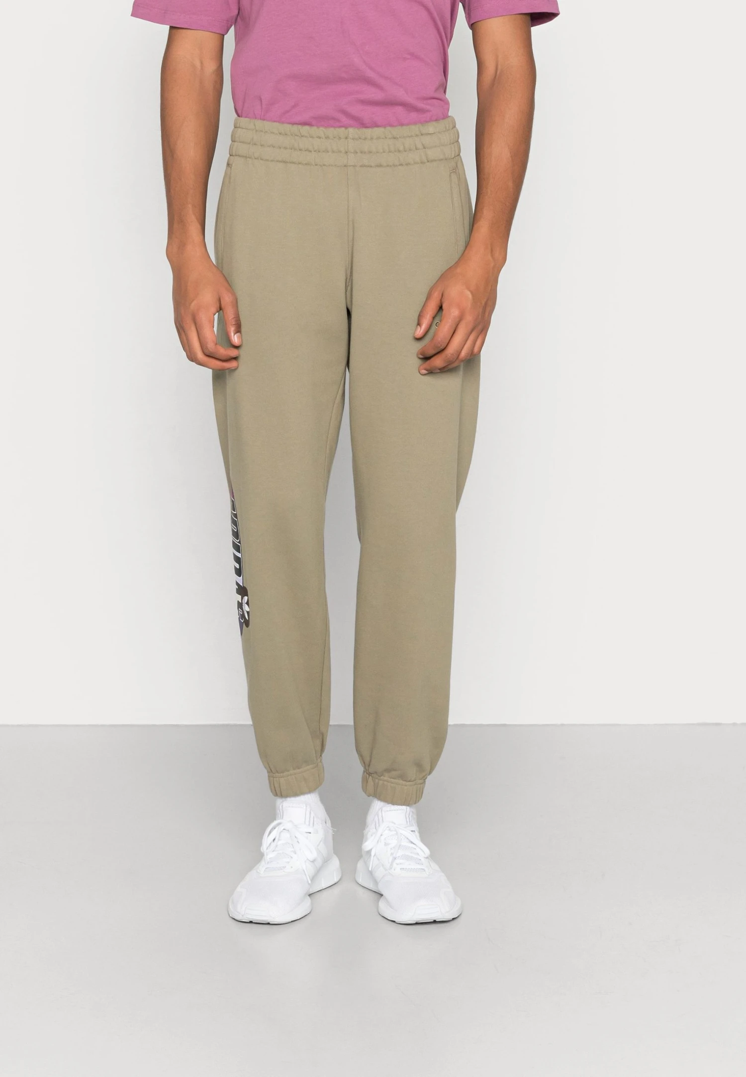 Adidas Originals Pant - Tracksuit Bottoms - Orbit Green 3 Adidas Originals Pant - Tracksuit Bottoms - Orbit Green