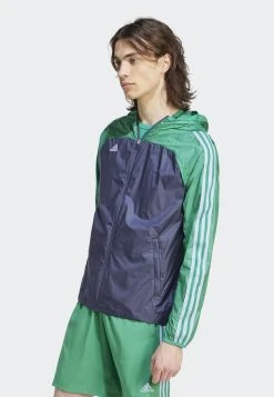 Adidas Sportswear Tiro - Windbreaker - Shadow Navy Court Green 18 Adidas Sportswear Tiro - Windbreaker - Shadow Navy Court Green -Adidas Shop 6fe9d8a062aa4bf5b926928a0654115e
