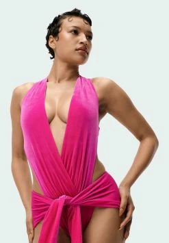 Adidas Originals Ivy Park Front-Tie - Beach Accessory 15 Adidas Originals Ivy Park Front-Tie - Beach Accessory -Adidas Shop 7142e32b570b487cac86505ed9837032