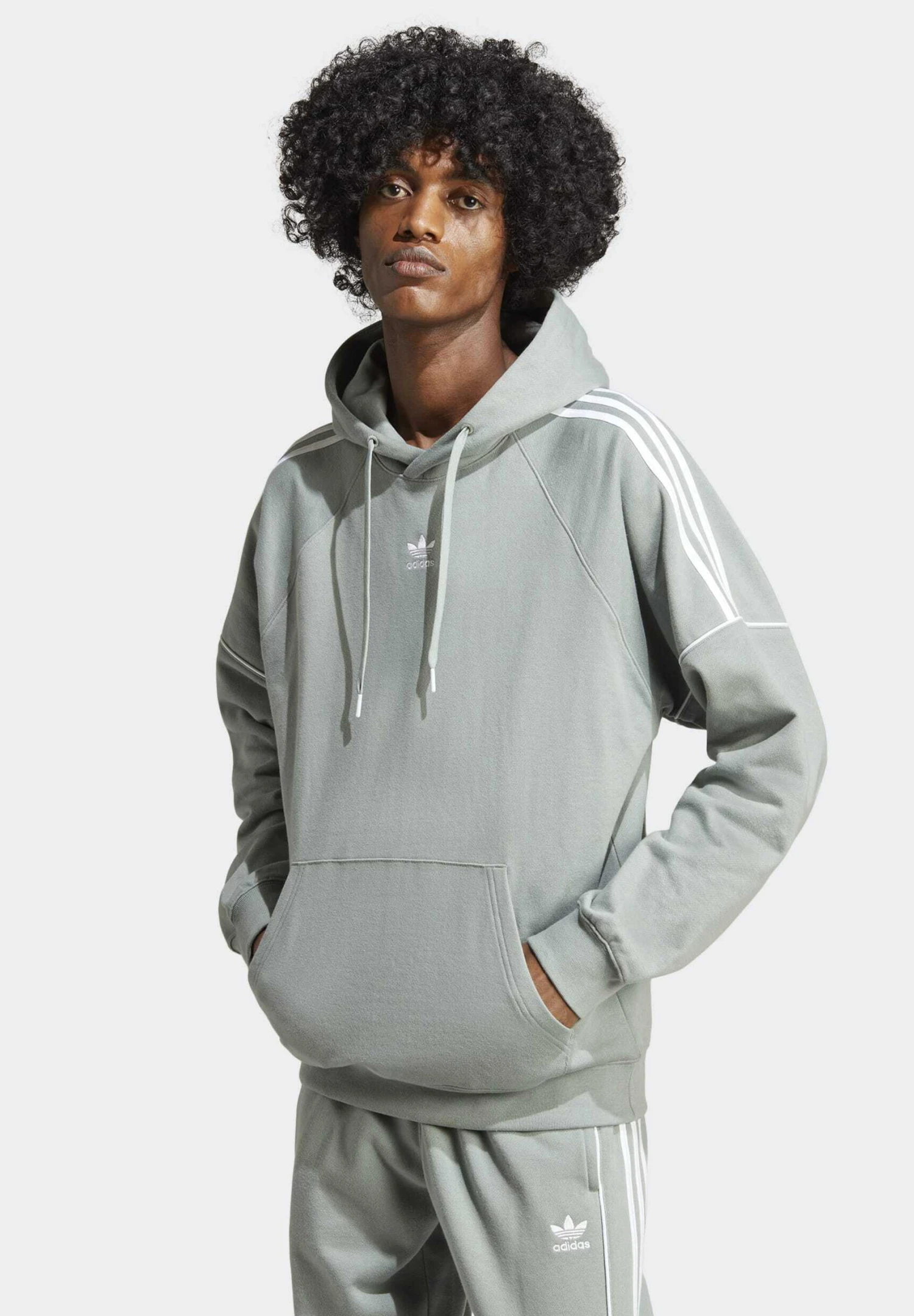 Adidas Originals Ess Hdy - Hoodie - Silver Green 3 Adidas Originals Ess Hdy - Hoodie - Silver Green