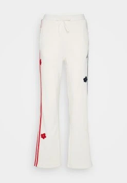 Adidas Sportswear 3 Stripes High Rise With Flower Patches - Tracksuit Bottoms - Chalk White -Adidas Shop 7b5b143a0e03433d9b2be29f7b11931c