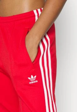 Adidas Originals Classic Trackpant Open Hem - Tracksuit Bottoms - Better Scarlet 15 Adidas Originals Classic Trackpant Open Hem - Tracksuit Bottoms - Better Scarlet -Adidas Shop 8088d09cf34a44a8abb117d684c79dfc