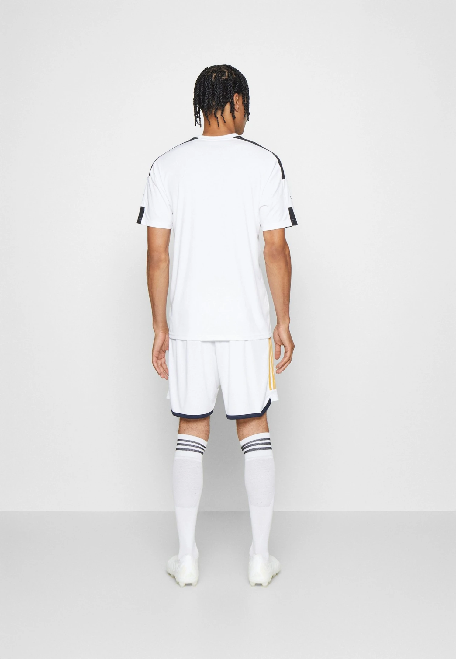 ADIDAS PERFORMANCE Real Madrid Home - Club Wear - White 5 ADIDAS PERFORMANCE Real Madrid Home - Club Wear - White - Image 3