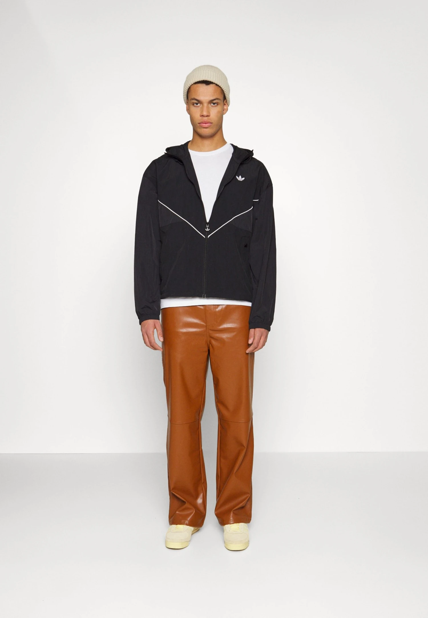 Adidas Originals Windbreaker - Black 4 Adidas Originals Windbreaker - Black - Image 2