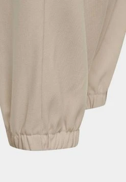 Adidas Originals Adventure - Cargo Trousers - Beige -Adidas Shop 8cca0f607ff74db0a8bf1d573b3949e6