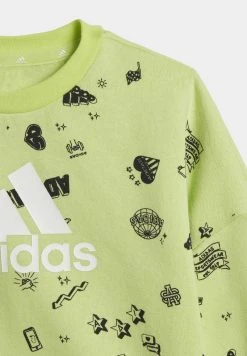 Adidas Sportswear Brand Love Crew Set - Tracksuit Bottoms - Pulse LimeBlack 11 Adidas Sportswear Brand Love Crew Set - Tracksuit Bottoms - Pulse LimeBlack -Adidas Shop 8eba8a89a91a4010bc839851c5a0a0f5