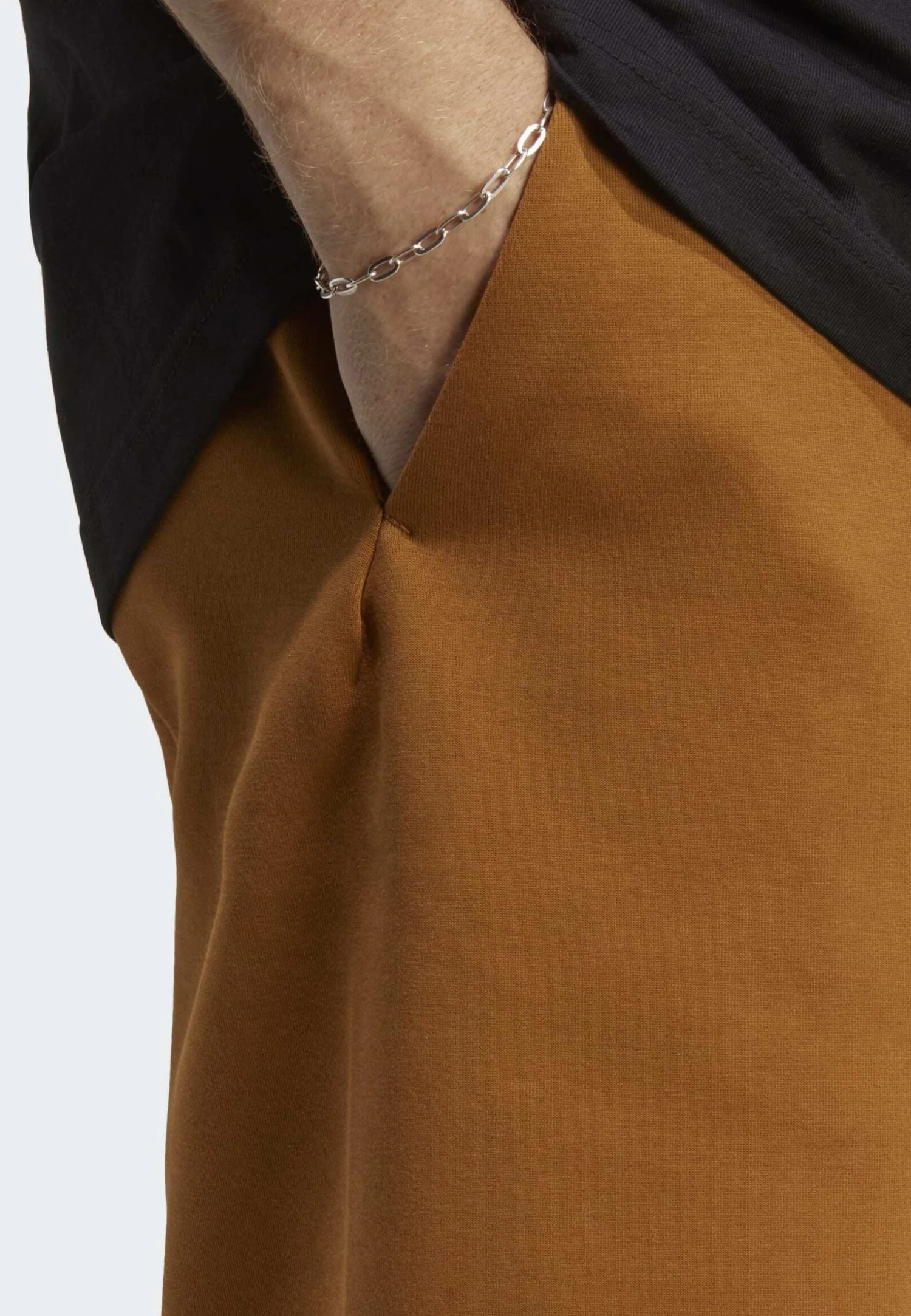 Adidas Sportswear Future Icons Badge Of Sport - Shorts - Bronze Strata 6 Adidas Sportswear Future Icons Badge Of Sport - Shorts - Bronze Strata - Image 4