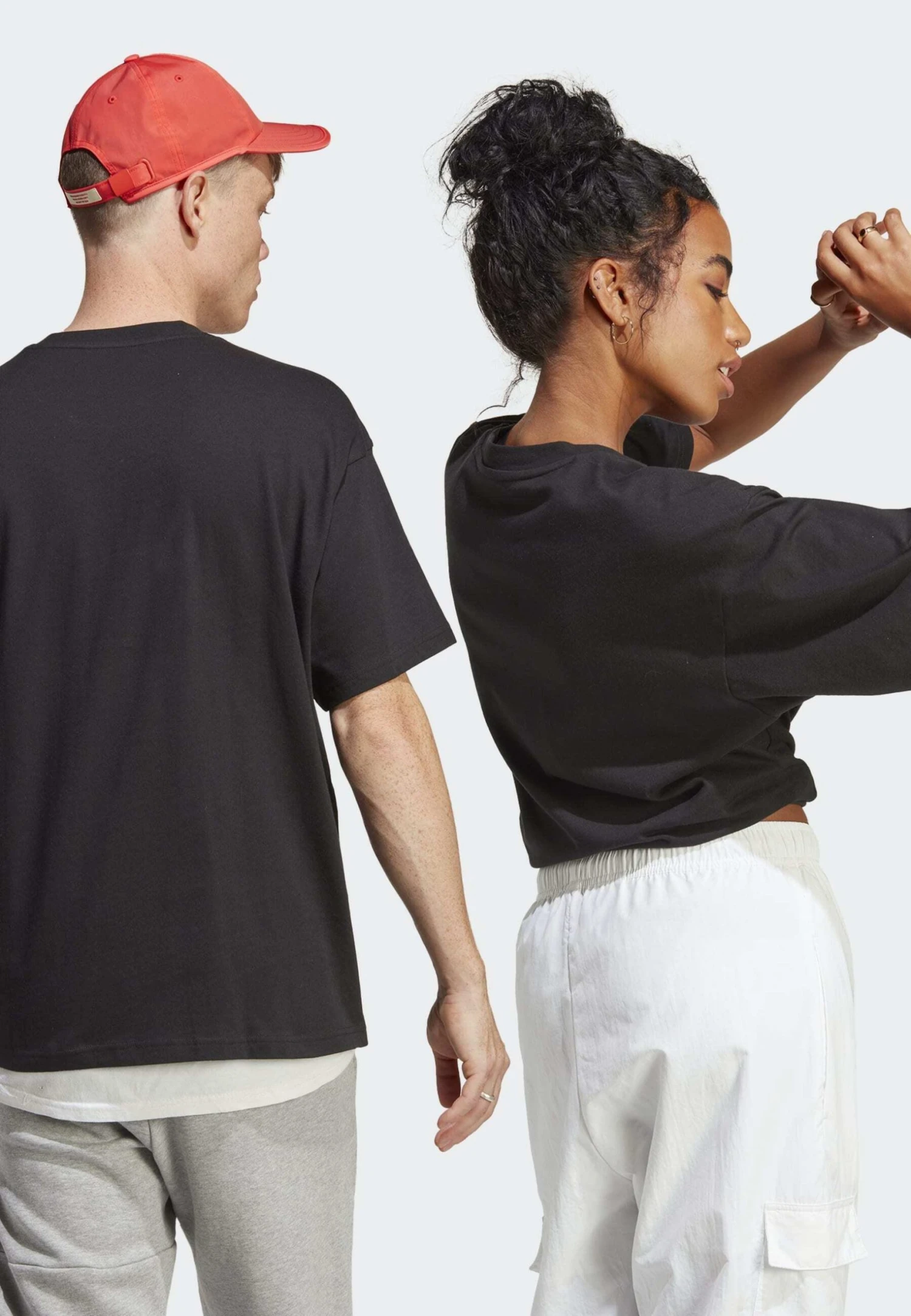 ADIDAS PERFORMANCE Graphic Unisex - Print T-Shirt - Black 4 ADIDAS PERFORMANCE Graphic Unisex - Print T-Shirt - Black - Image 2