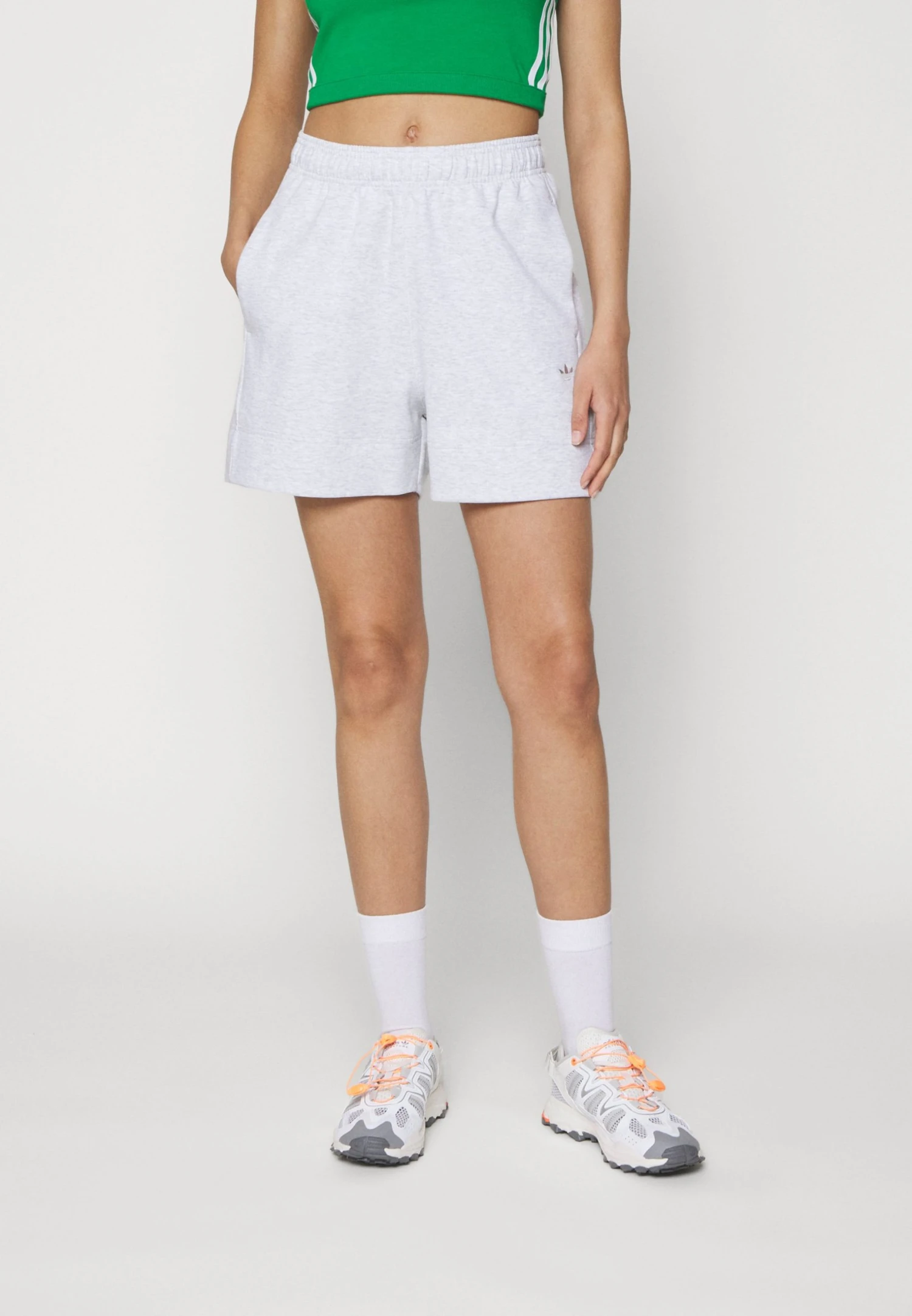 Adidas Originals Loose Shorts - Shorts 3 Adidas Originals Loose Shorts - Shorts