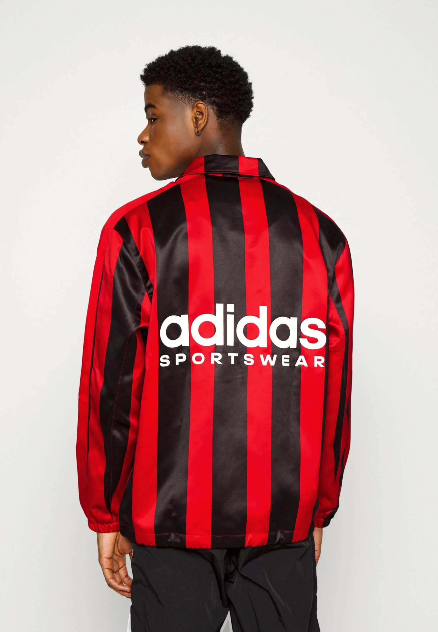Adidas Sportswear Xpress- Summer Jacket - Better Scarlet 5 Adidas Sportswear Xpress- Summer Jacket - Better Scarlet - Image 3