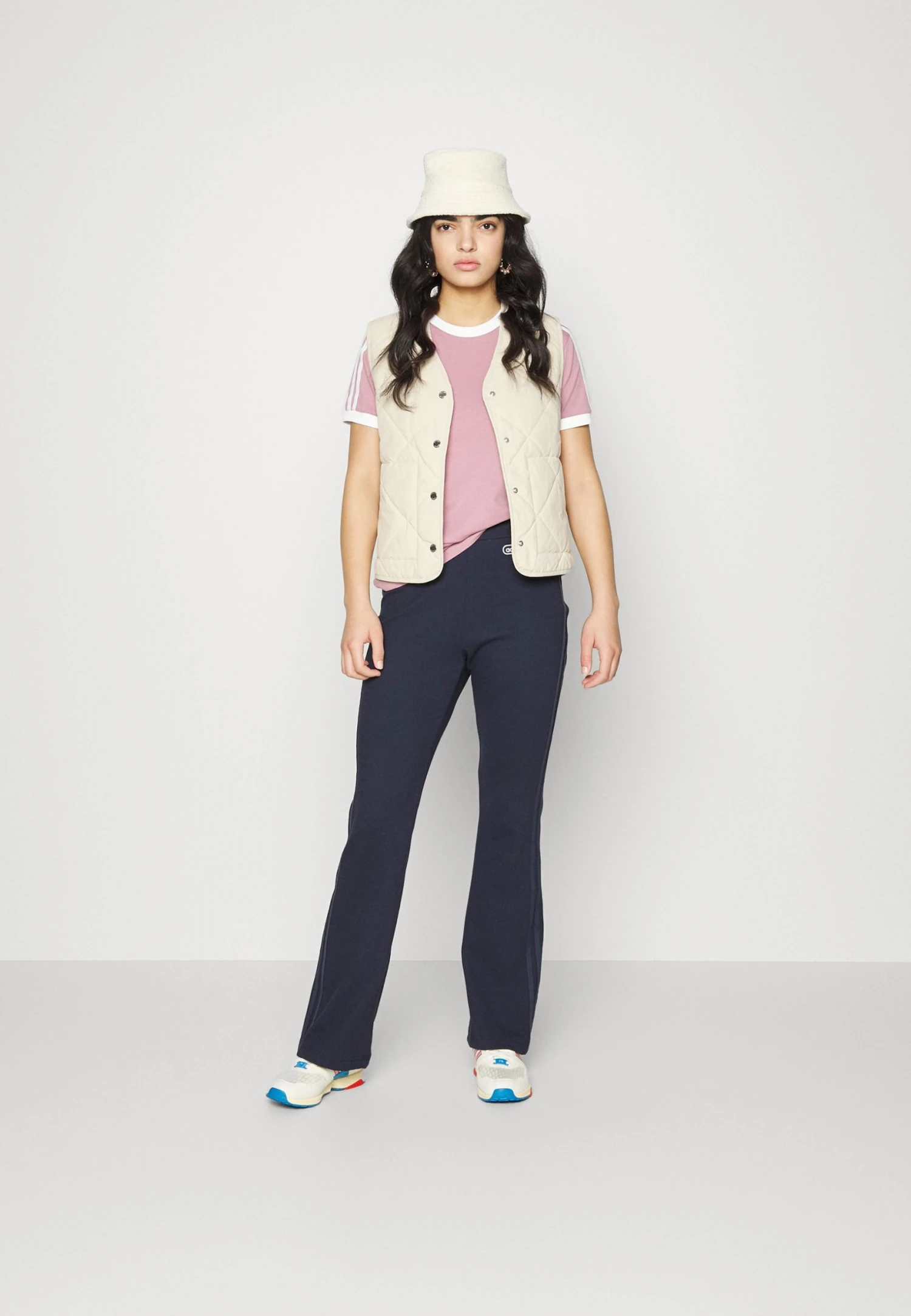 Adidas Originals 3 Stripes - Print T-Shirt 9 Adidas Originals 3 Stripes - Print T-Shirt - Image 7