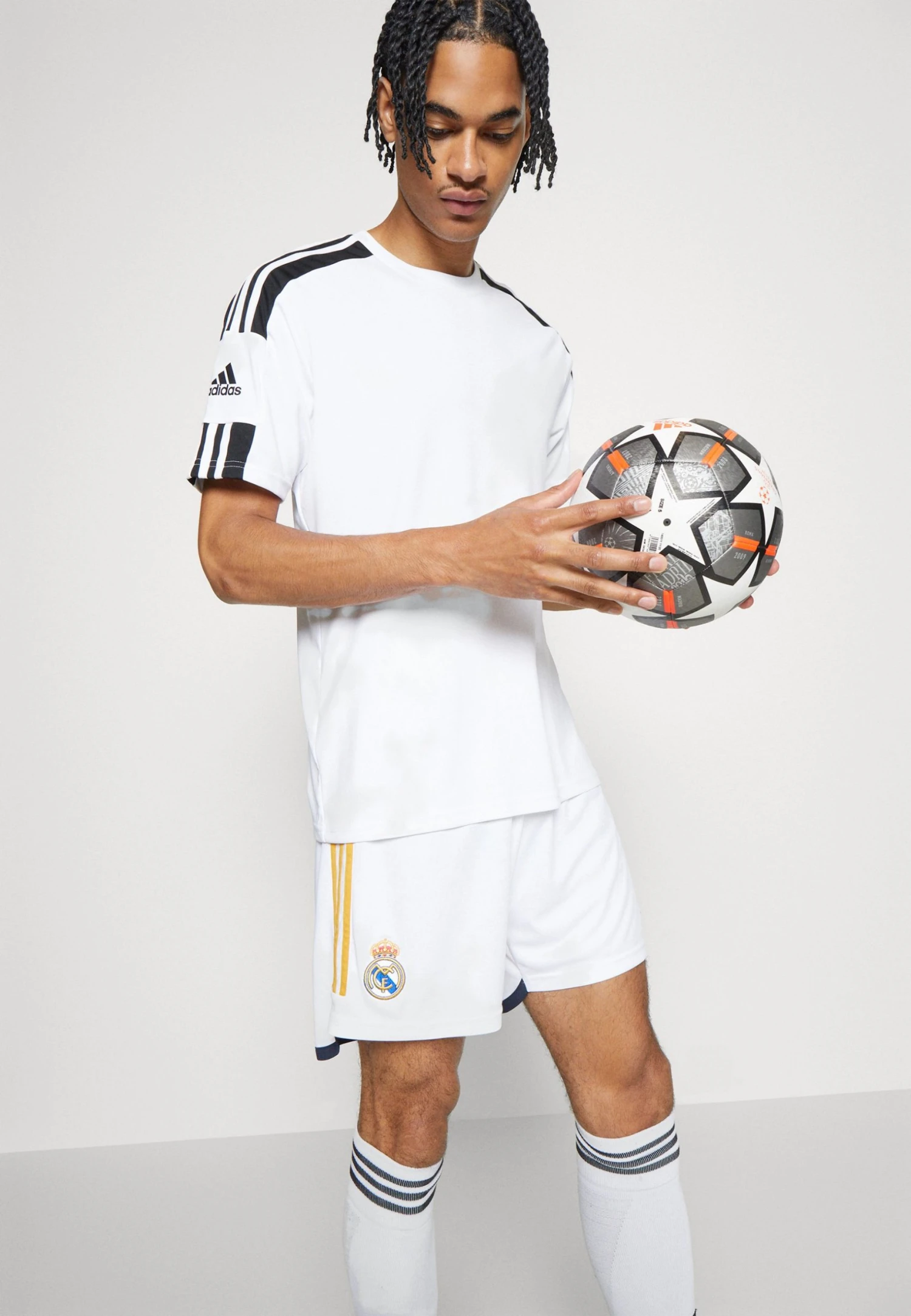 ADIDAS PERFORMANCE Real Madrid Home - Club Wear - White 6 ADIDAS PERFORMANCE Real Madrid Home - Club Wear - White - Image 4